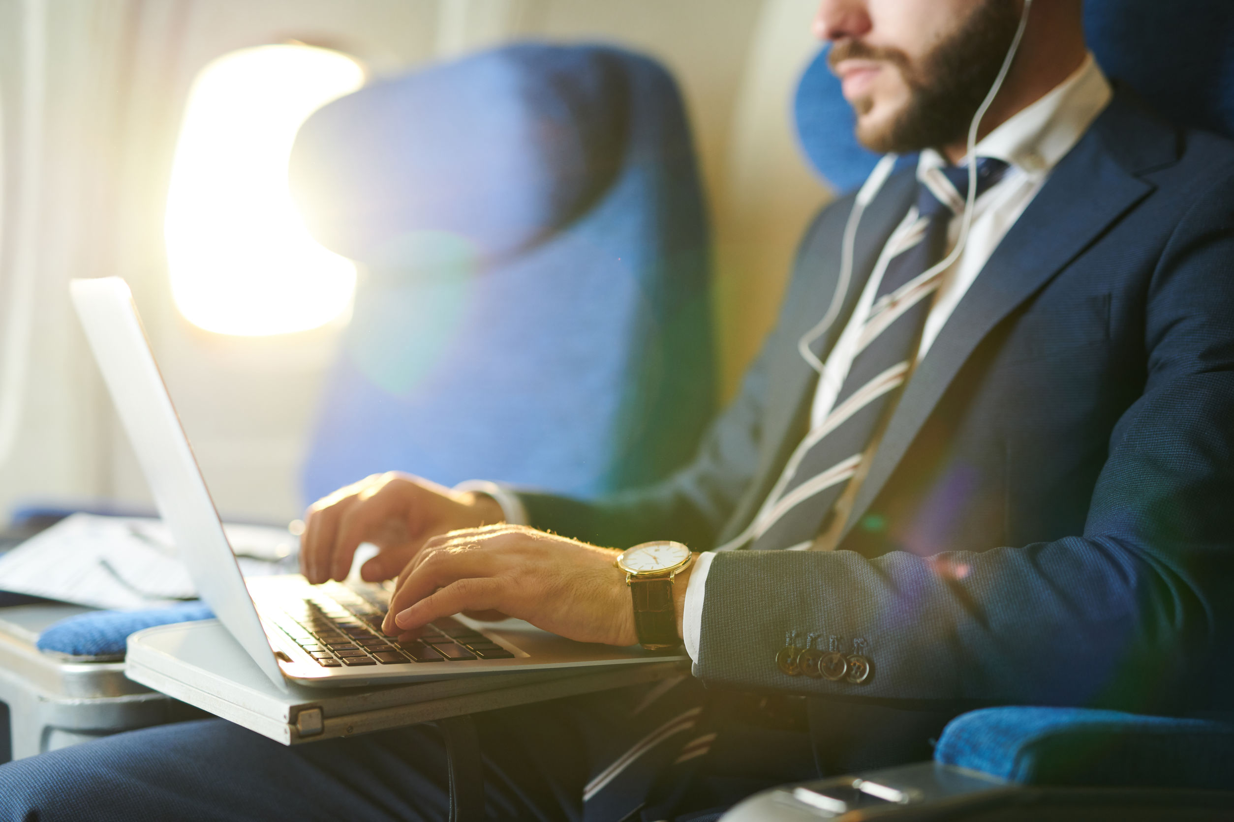 Your Guide to Creating an Efficient Corporate Travel Policy